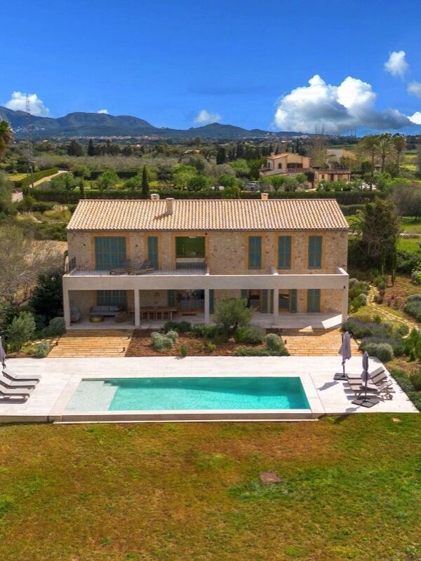 Finca for sale in