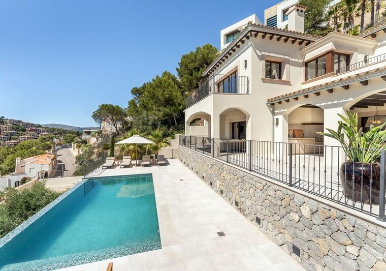 Villa for sale in Port Andratx