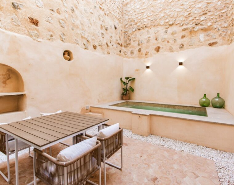 Townhouse for sale in Alaró