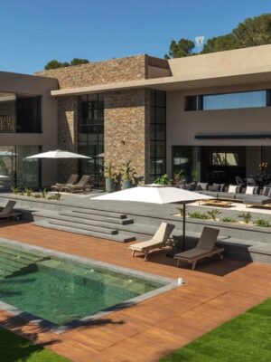 Villa for sale in Cala Vinyes