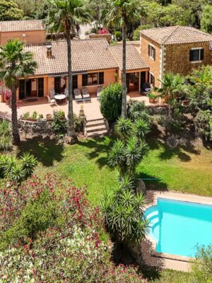 Finca for sale near Artà