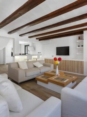 House for sale in Andratx