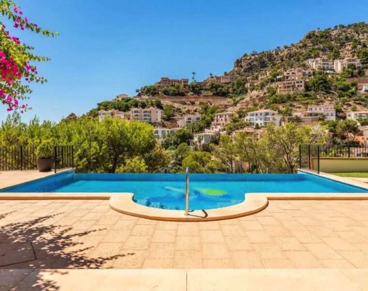 Penthouse for sale in Port Andratx