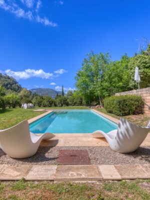 Villa for sale in Esporles