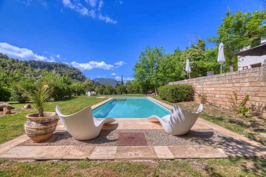 Villa for sale in Esporles