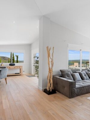 Villa for sale in Santa Ponsa