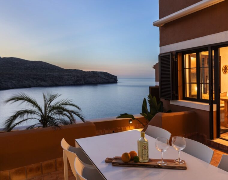 Apartment for sale in Cala Sant Vicente