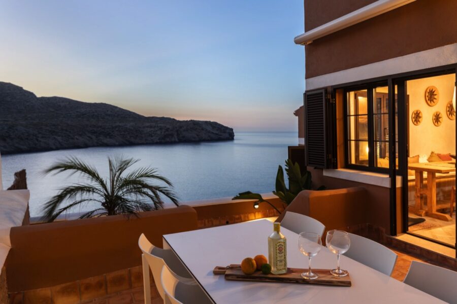 Apartment for sale in Cala Sant Vicente