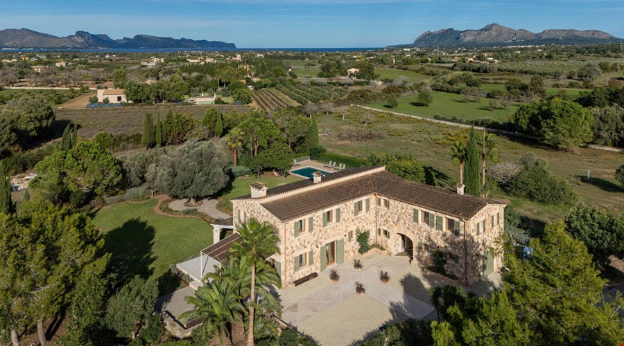 Zeitlose Landfinca mit Bergblick zum Verkauf in Pollensa