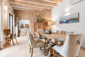 Casa de pueblo renovada en Capdepera