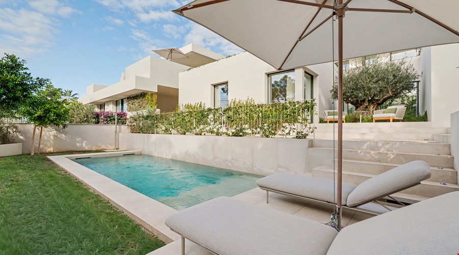 Villa for sale in Portals Nous