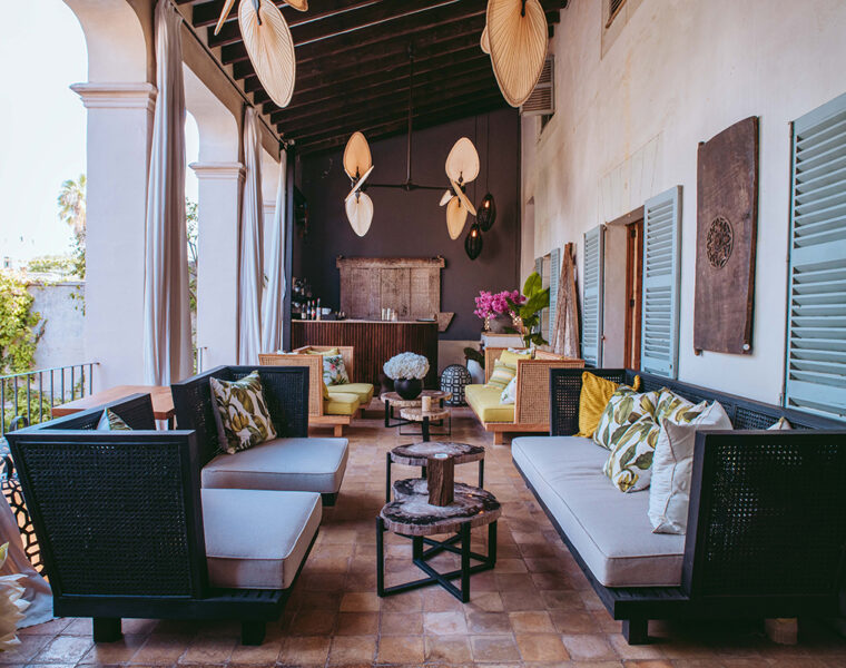 Heritage palace garden sanctuary property for sale in santa maria del camí