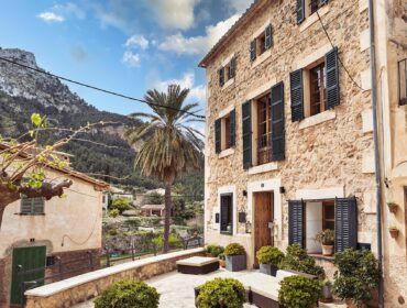 Sea view finca in an exceptional setting in banyalbufar
