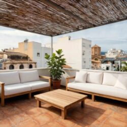 Stylish new-build apartment with pool access in santa catalina