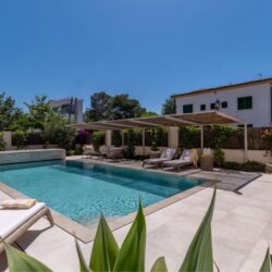 Seafront villa transformation