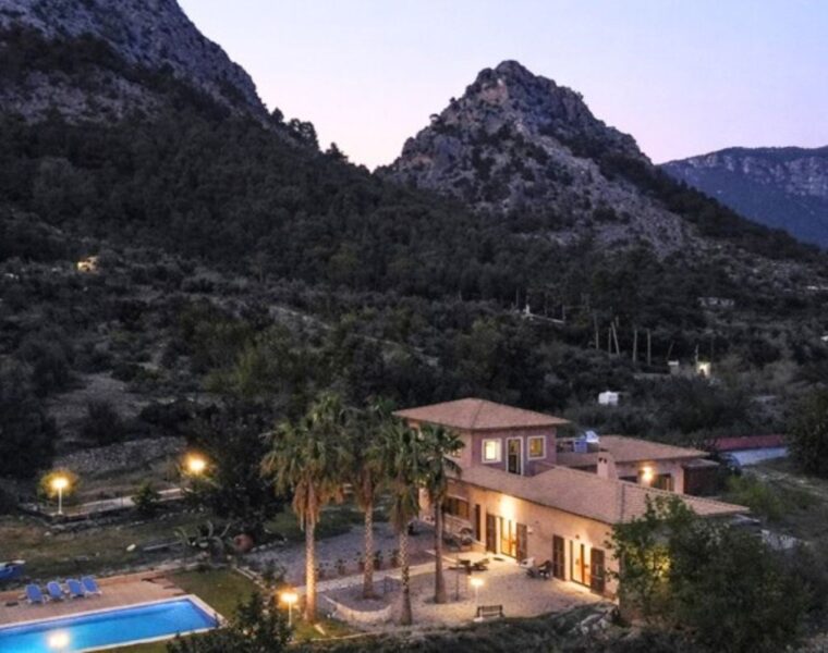 Luxury villas for sale in son vida, mallorca