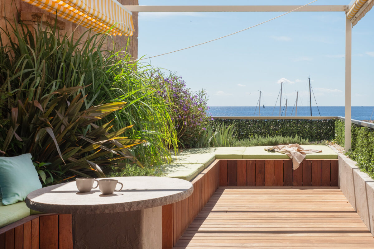 Elegante renovierte Wohnung mit Hafenblick in Puerto Portals
