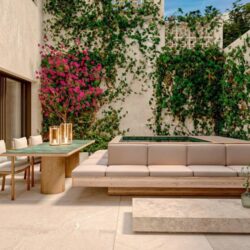 Refined four-bedroom townhouse with private pool and contemporary design in palma