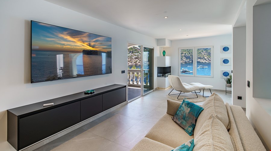 Modernes Apartment mit Meerblick zum Verkauf in Port d’Andratx