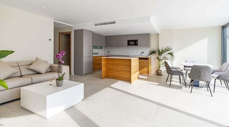 Eleganter Rückzugsort an der Küste mit Pool und Garten in Portals Nous